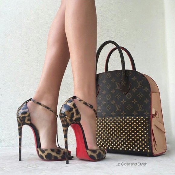 SOLD Christian Louboutin - Señora SOLD - Picture 4 of 4